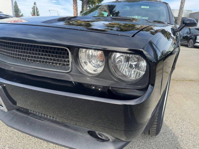 2014 Dodge Challenger SXT