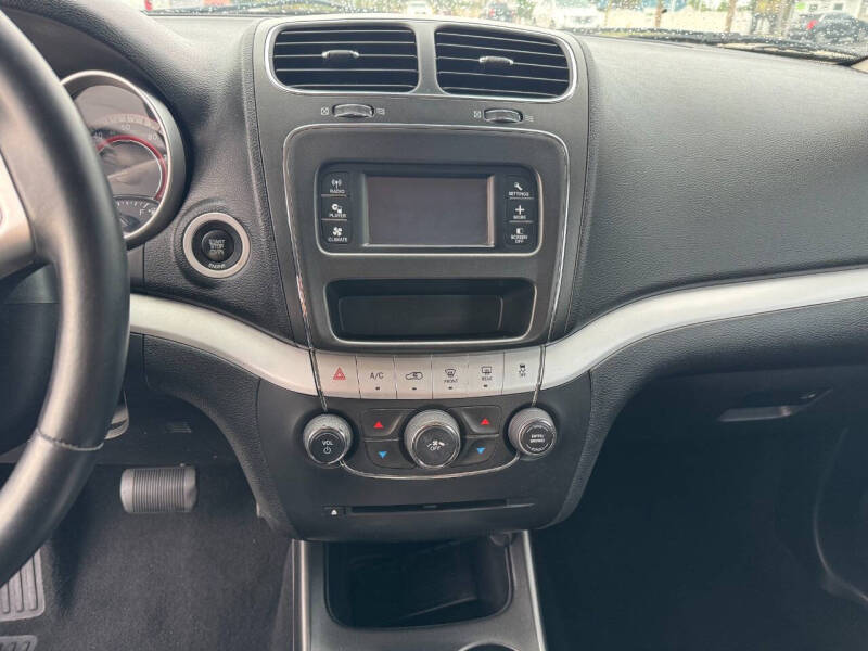 2013 Dodge Journey American Value Package