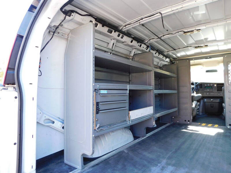 2019 Chevrolet Express 2500