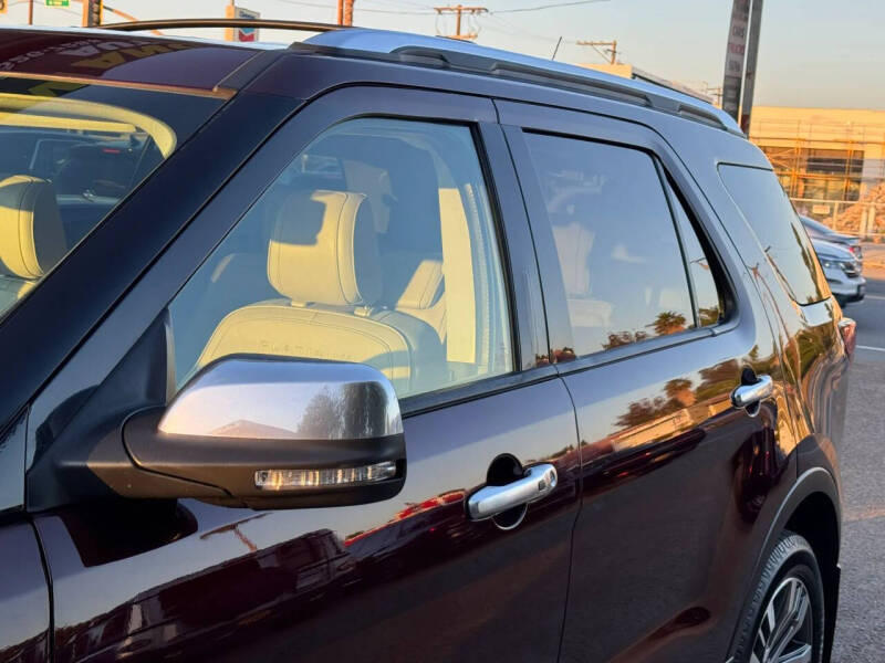 2019 Ford Explorer Platinum
