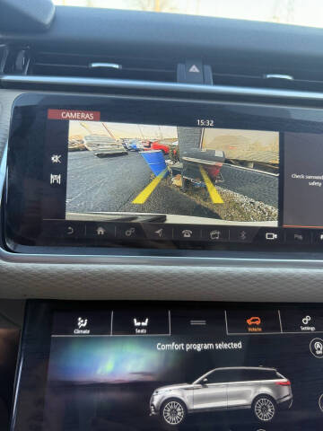 2019 Land Rover Range Rover Velar P250 R-Dynamic SE