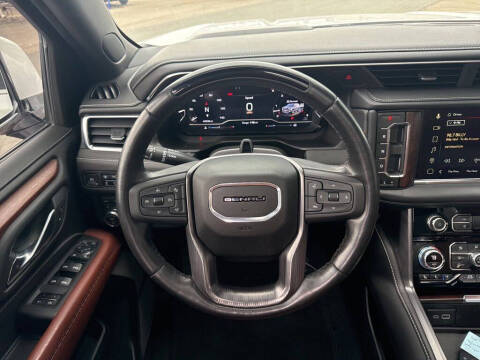 2023 GMC Yukon XL Denali Ultimate