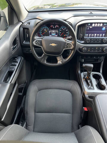 2017 Chevrolet Colorado LT