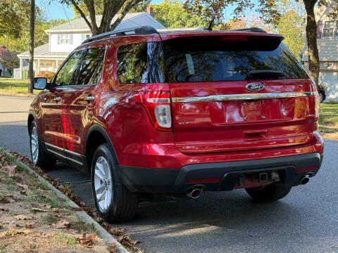 2011 Ford Explorer XLT