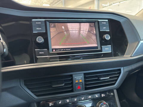 2023 Volkswagen Jetta SE