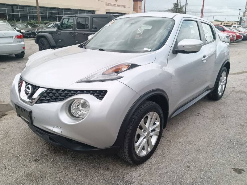 2015 Nissan JUKE for sale at HOUSTON SKY AUTO SALES in Houston TX