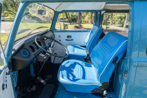 1973 Volkswagen Bus