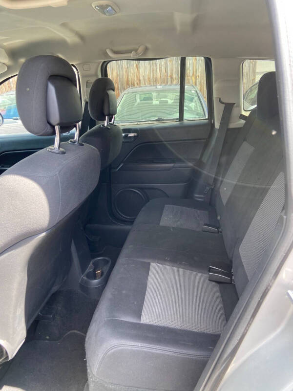 2011 Jeep Compass Sport