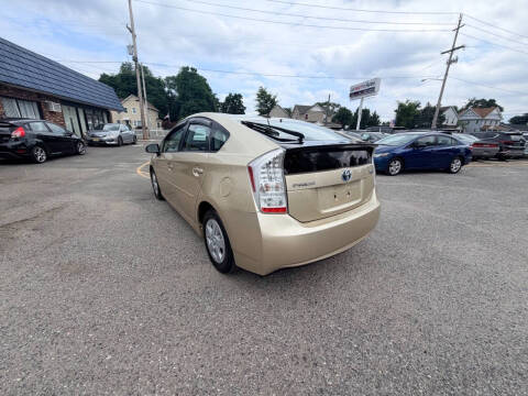 2011 Toyota Prius Two