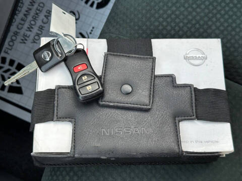 2012 Nissan Versa 1.8 S