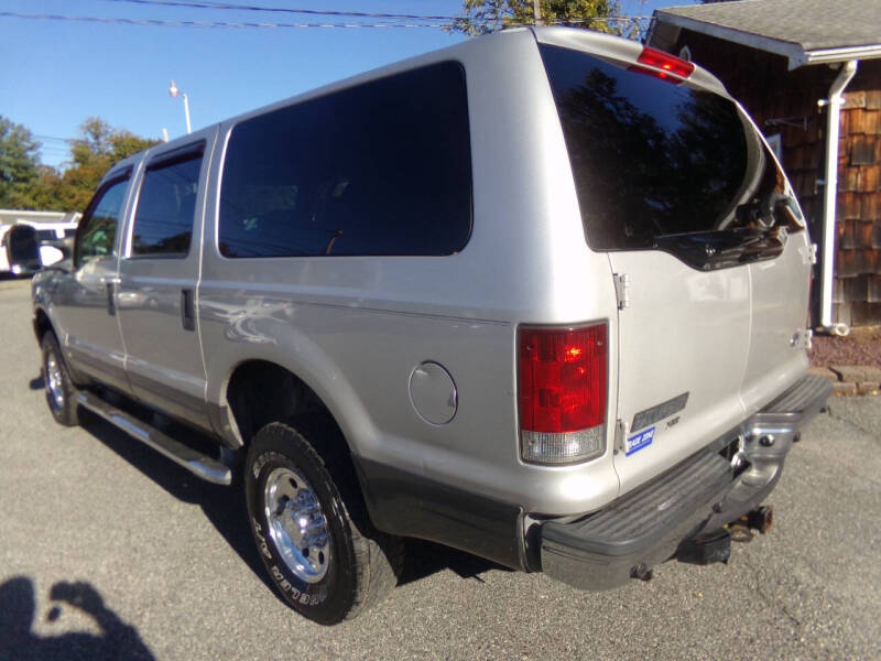 2003 Ford Excursion XLT