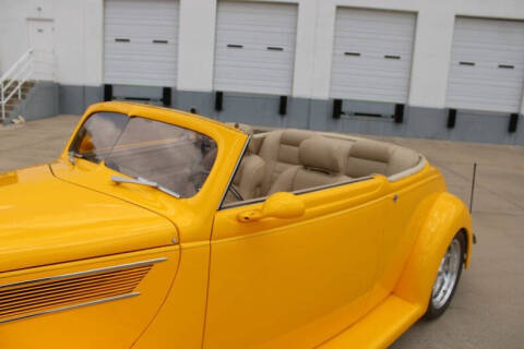 1937 Ford Cabriolet