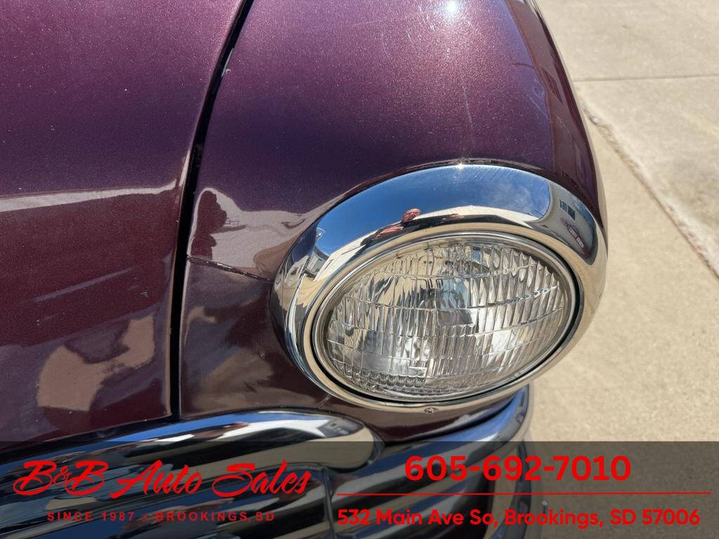 1950 Ford Deluxe 90