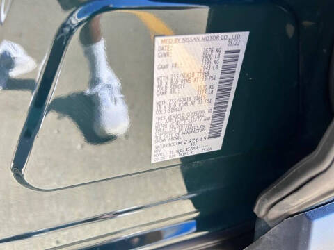 2022 Nissan Pathfinder SL