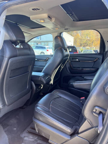 2013 GMC Acadia Denali