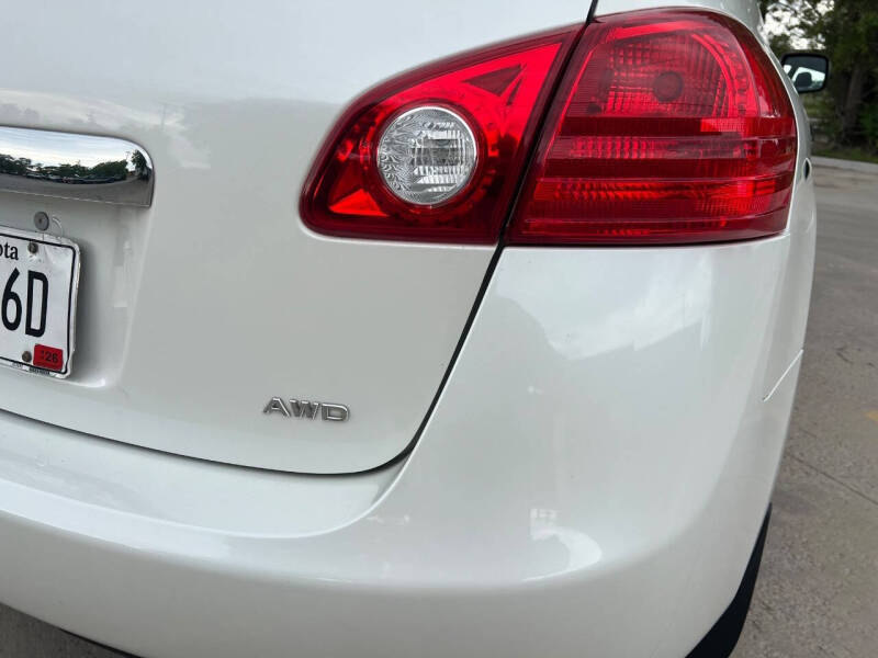 2011 Nissan Rogue S