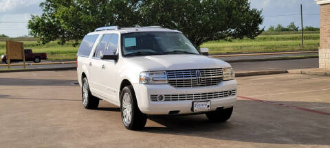2013 Lincoln Navigator L for sale at America's Auto Financial in Houston TX