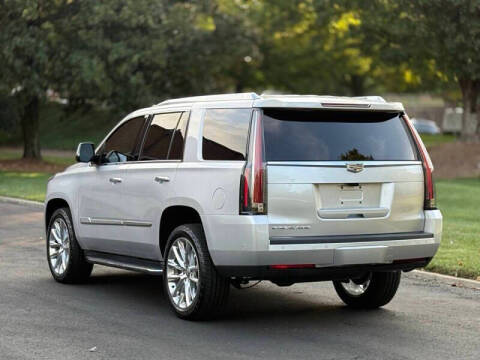 2018 Cadillac Escalade Luxury