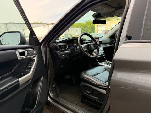 2021 Ford Explorer XLT