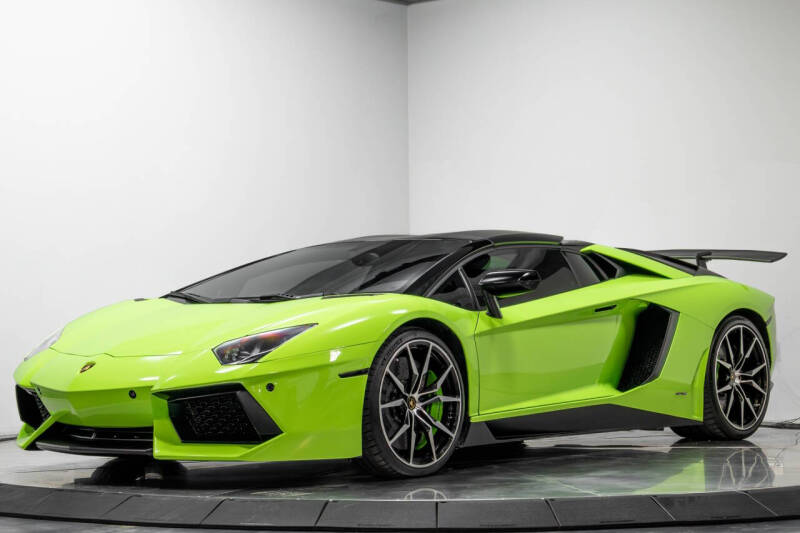 2015 Lamborghini Aventador LP 700-4