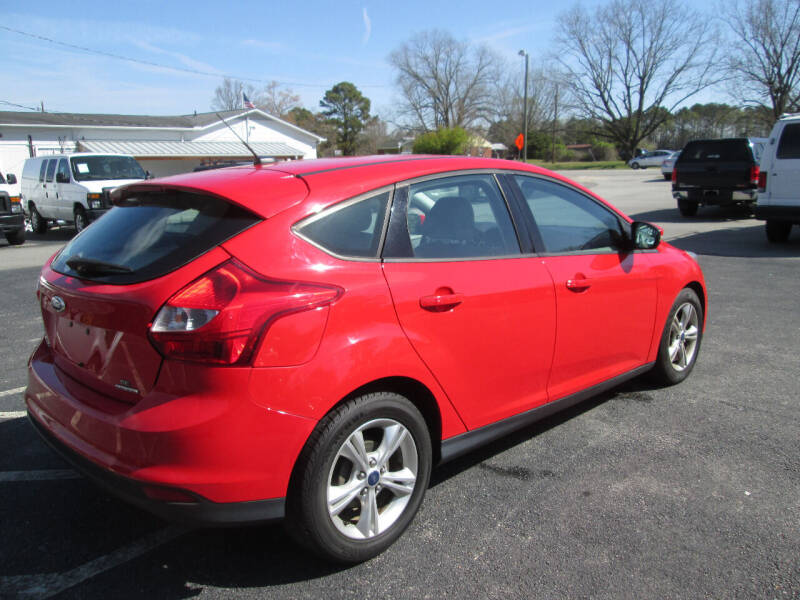 2013 Ford Focus SE photo 5