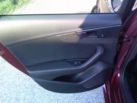 2018 Audi A4 2.0T quattro Premium Plus