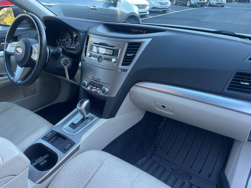 2011 Subaru Outback 2.5i Premium