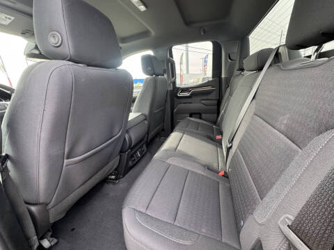 2023 GMC Sierra 1500 Elevation Standard