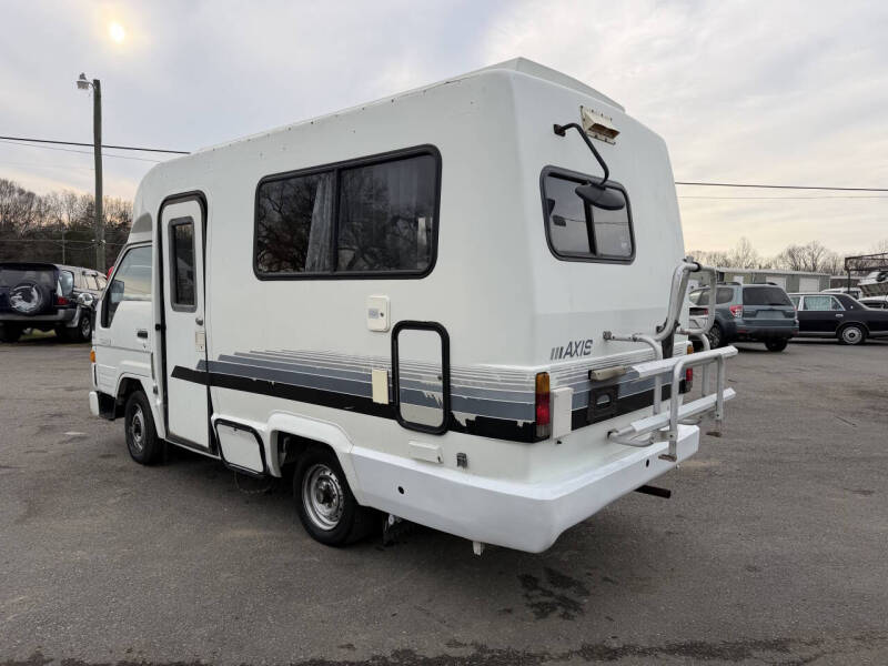 1998 Toyota HiAce