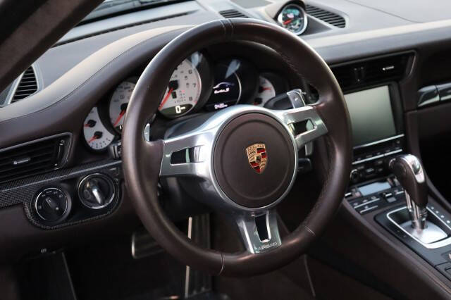 2014 Porsche 911 Turbo S
