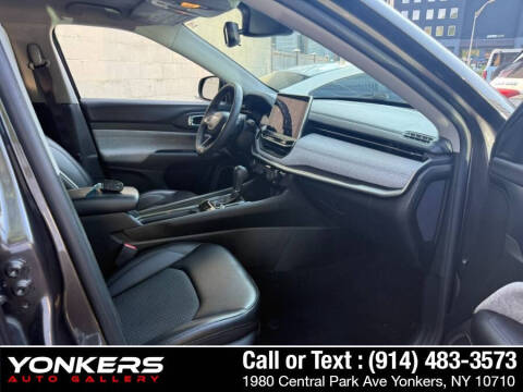 2022 Jeep Compass Altitude