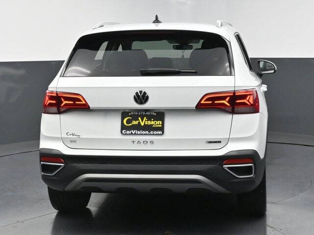 2024 Volkswagen Taos SE 4Motion