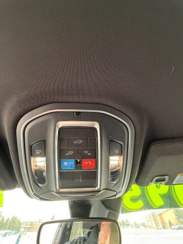 2022 Jeep Grand Cherokee L Altitude