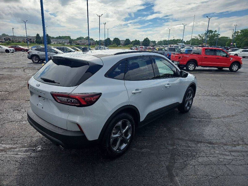 2026 Ford Escape ST-Line