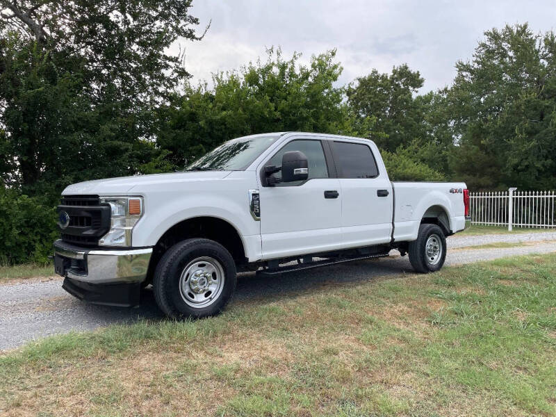 2020 Ford F-250 Super Duty for sale at CAVENDER MOTORS in Van Alstyne TX