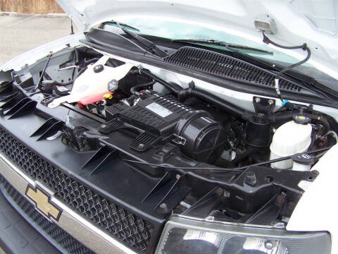 2017 Chevrolet Express LT 2500