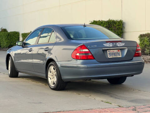 2004 Mercedes-Benz E-Class E 320