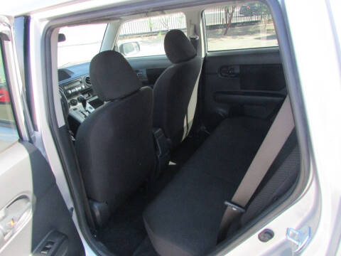 2009 Scion xB
