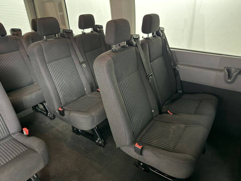2015 Ford Transit