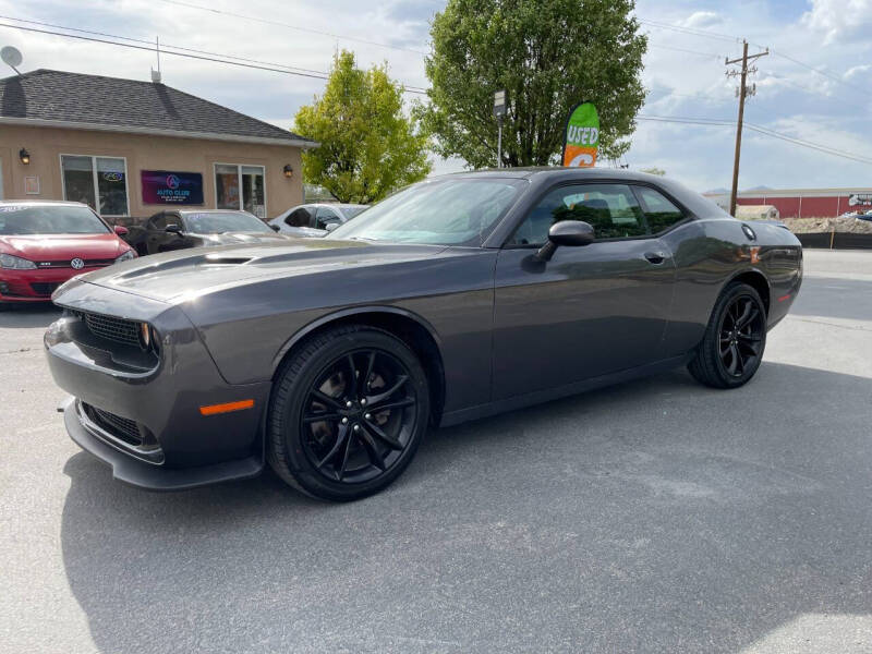 2016 Dodge Challenger SXT Plus