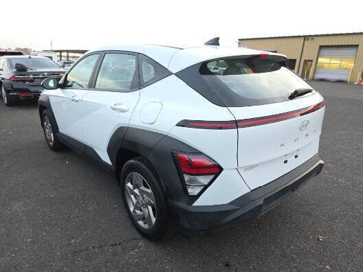 2024 Hyundai Kona SE