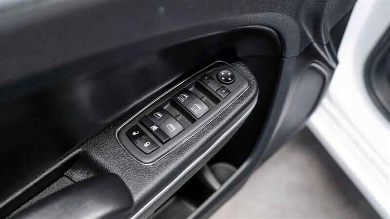 2022 Chrysler 300 Touring