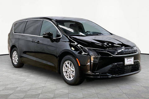 2027 Chrysler Pacifica Select