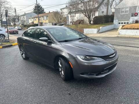 2015 Chrysler 200 for sale at Giordano Auto Sales in Hasbrouck Heights NJ