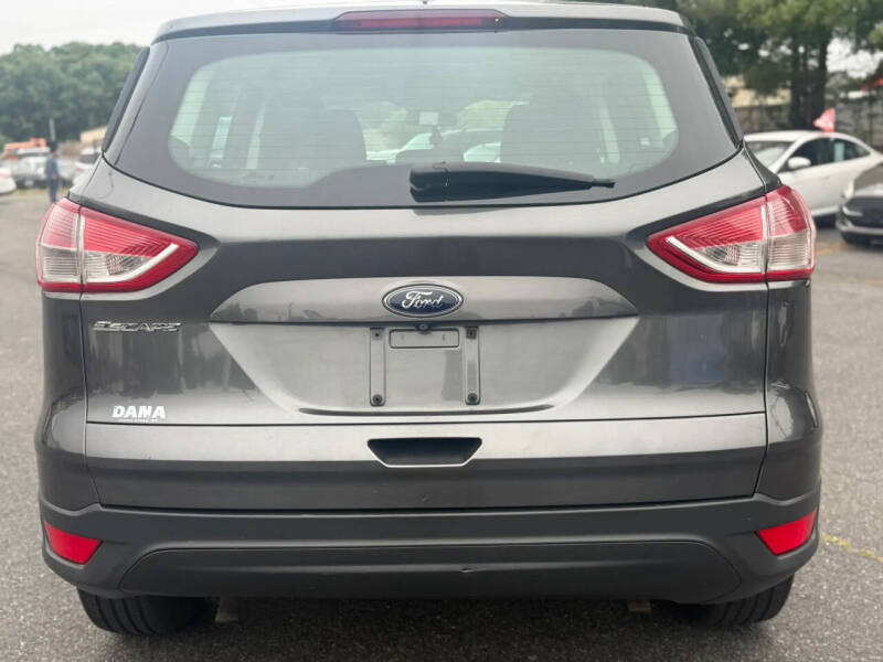 2015 Ford Escape S