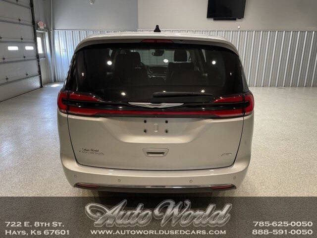 2023 Chrysler Pacifica Touring L
