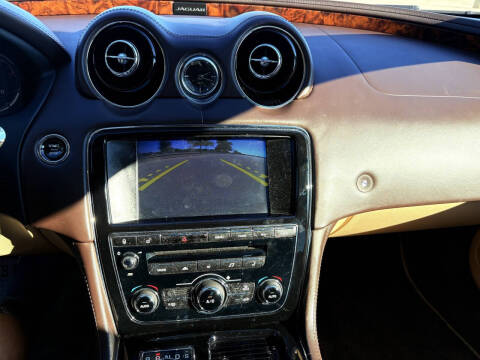 2014 Jaguar XJL Portfolio