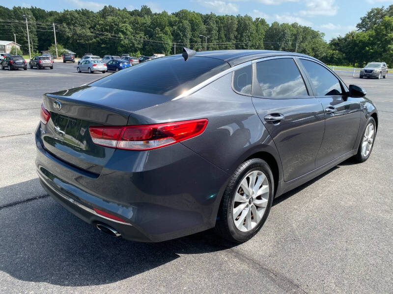 2017 Kia Optima LX