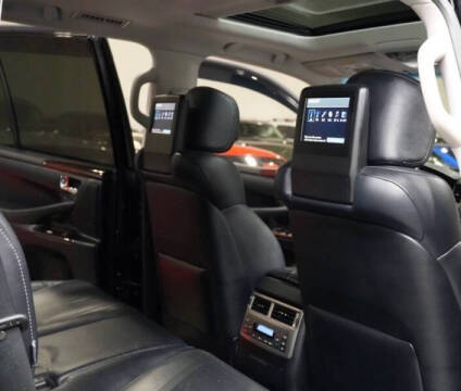 2014 Lexus LX 570