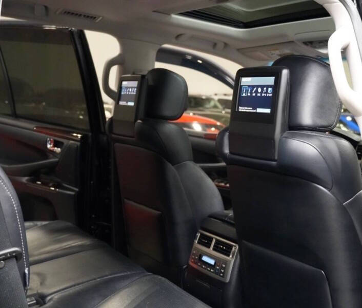 2014 Lexus LX 570